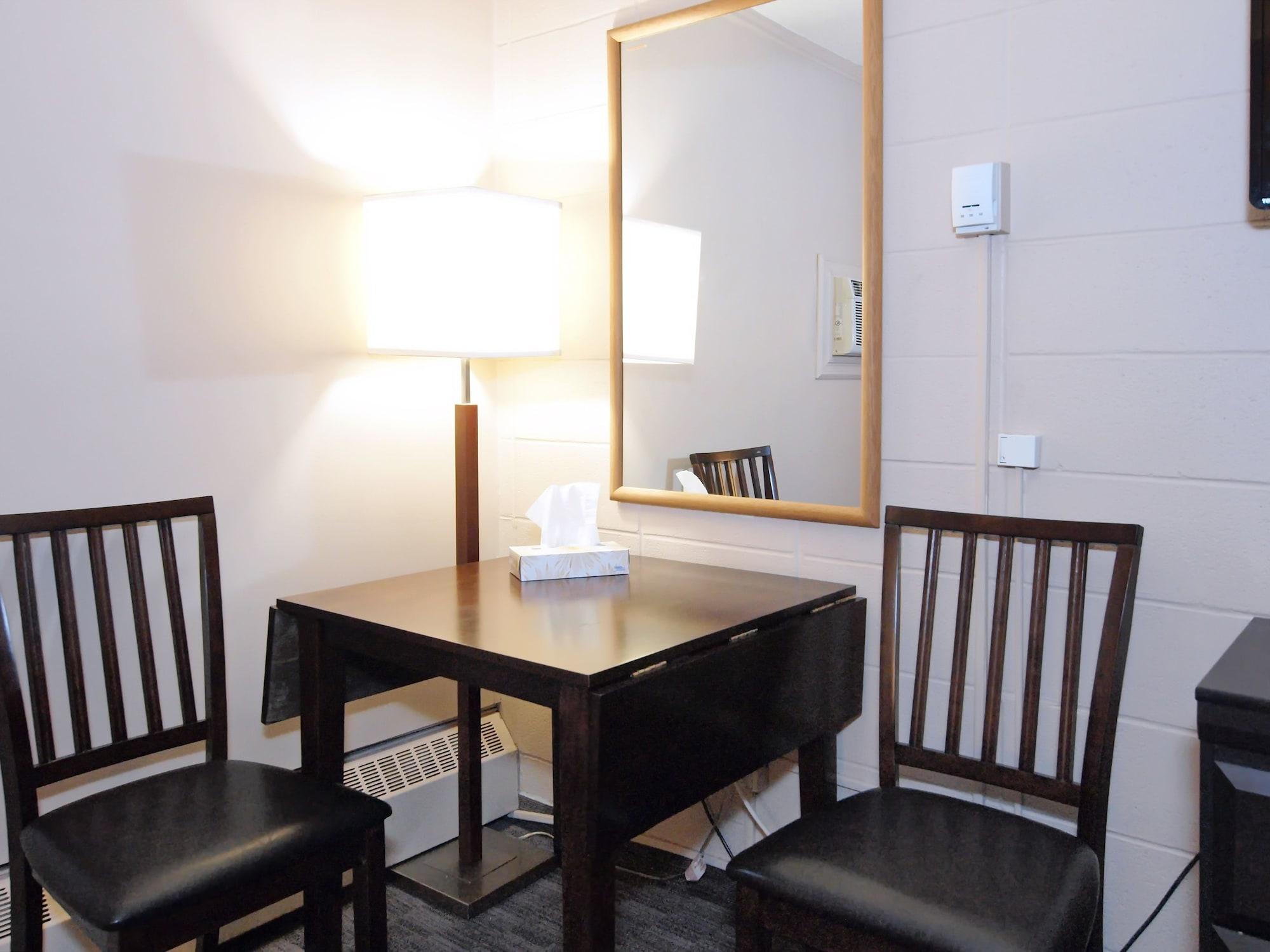 Motel Canadian Motor Grande Prairie