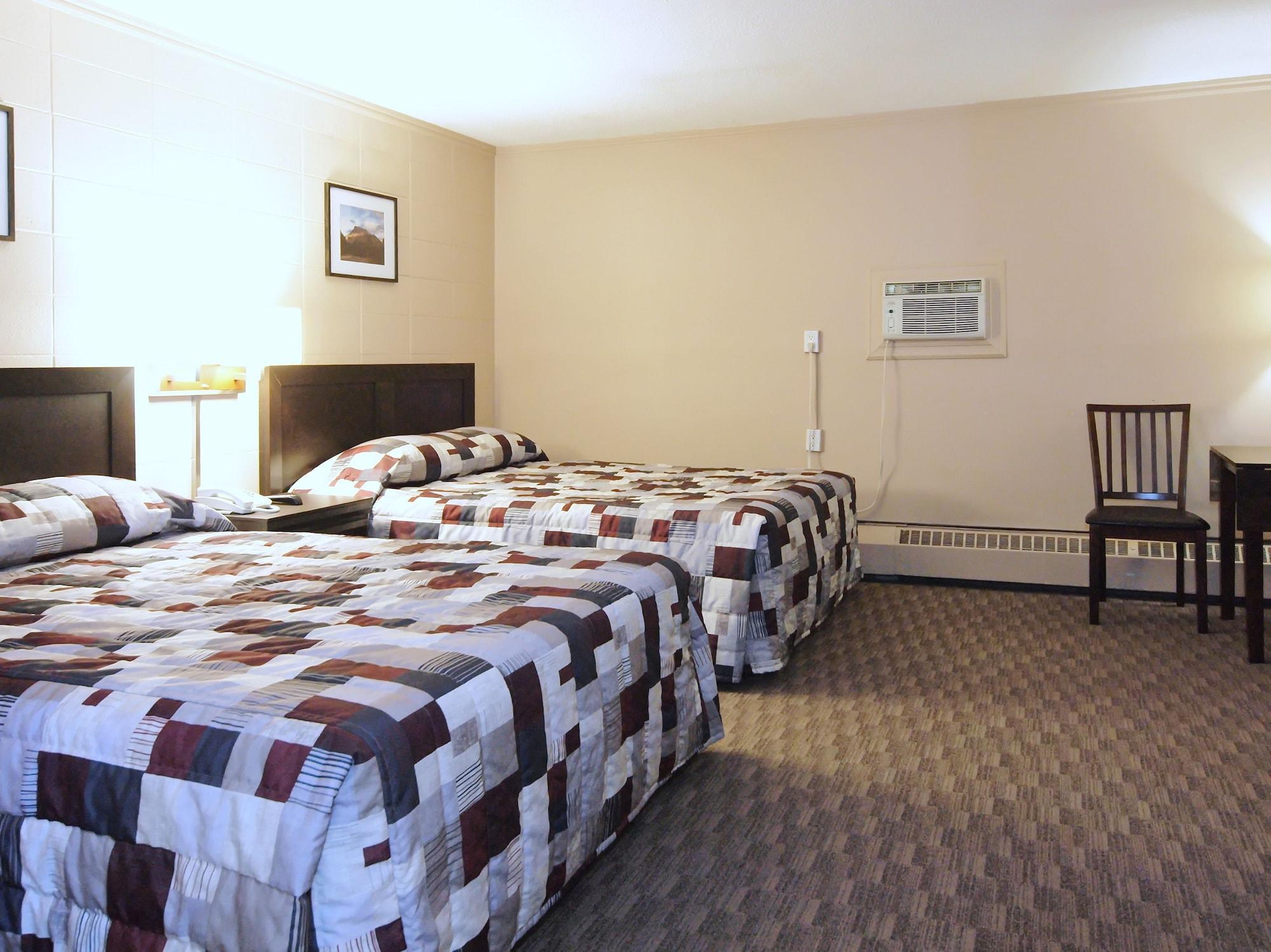 Canadian Motor 2* Grande Prairie