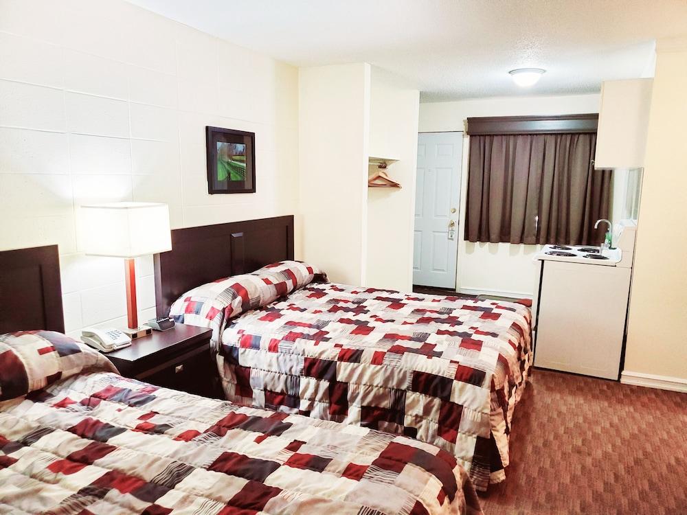 Motel Canadian Motor 2*